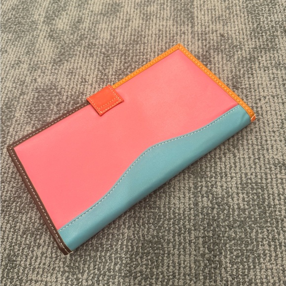 Wallet - Picture 3 of 3